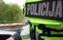 В Электренай грузовик cъехал в кювет