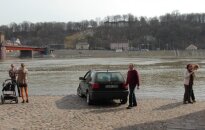 „Baudos kvitas“: 2013-04-22