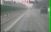 Elektrėnų policija užfiksavo beprotiškus greičius