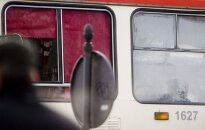 Troleibuse šalta? Pateikite vairuotojui prašymą