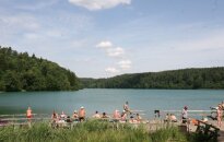 Lemtingas susitikimas prie ežero baigėsi santuoka