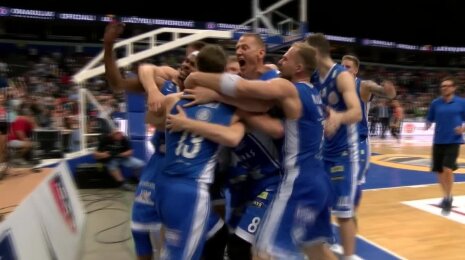 „Neptūno“ triumfo akimirkos: pergalės šokis, kapitono interviu ir emocijos rūbinėje