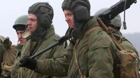 120s: Searches in pro-Russian groups and major show of military might