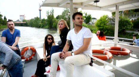 Vaidas and Monika do not show their hand at Eurovision rehearsal