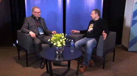 Login 2015: Luik on why the citizen journalist has not developed, plus his preference of professionally produced media, as opposed to user generated content