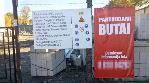 Statomos administracinės patalpos, o reklamuojami daugiabučiai