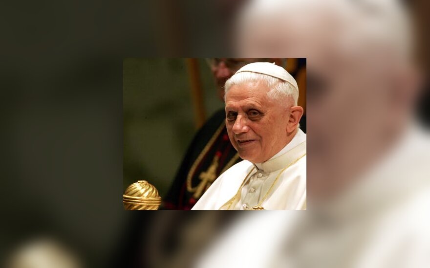 Popiežius Benediktas XVI