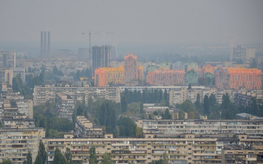 Посольство РФ в Киеве обстреляли из салютной установки