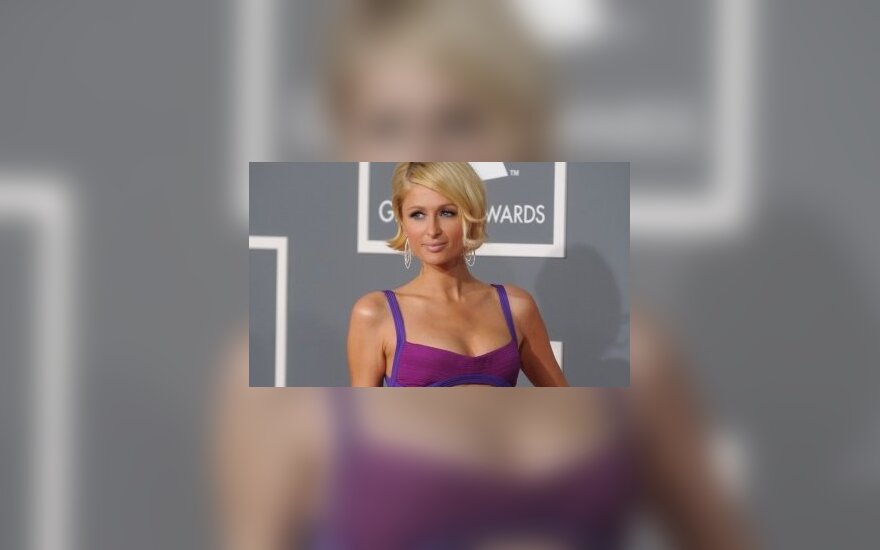 Paris Hilton pobiła się z paparzzim