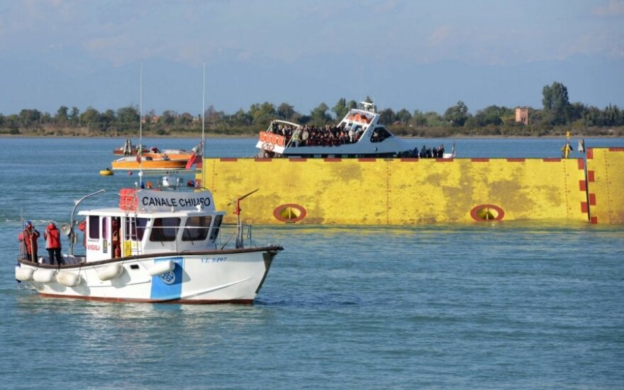 Венеция будет защищена от наводнения системой "Моисей"