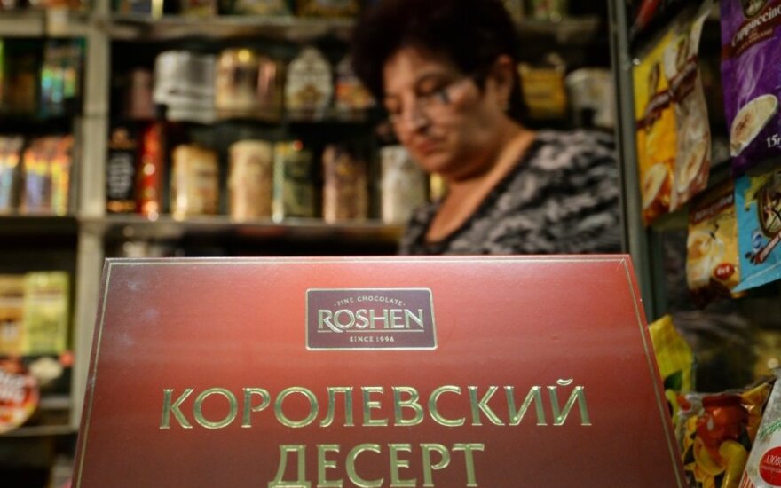 Таможня РФ подтвердила запрет на транзит украинских сладостей