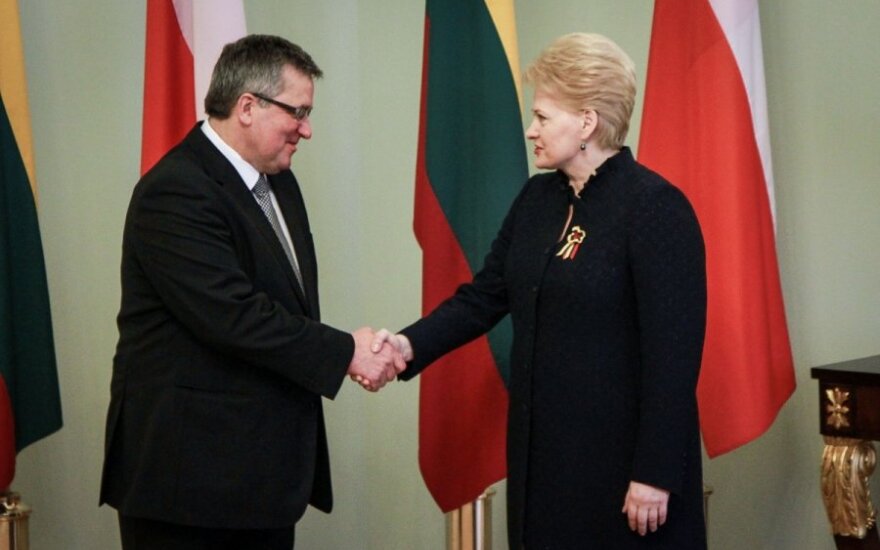 Bronisław Komorowski pogratulował zwycięstwa Dalii Grybauskaitė