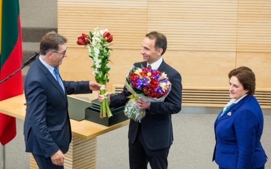 В Сейме дал присягу новый министр энергетики Литвы Масюлис