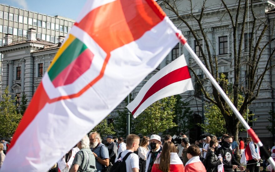 "Лучшая страна для политэмигрантов из Беларуси". Сталкиваются ли белорусы с дискриминацией в Литве?