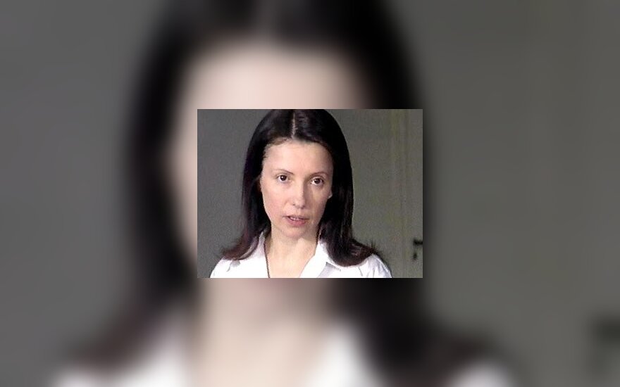 Тимошенко поздравили Рождественским вертепом у здания харьковской больницы