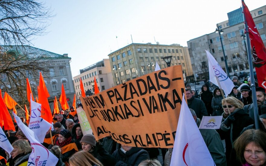 Министр: в забастовке в Литве приняли участие более 16% учителей