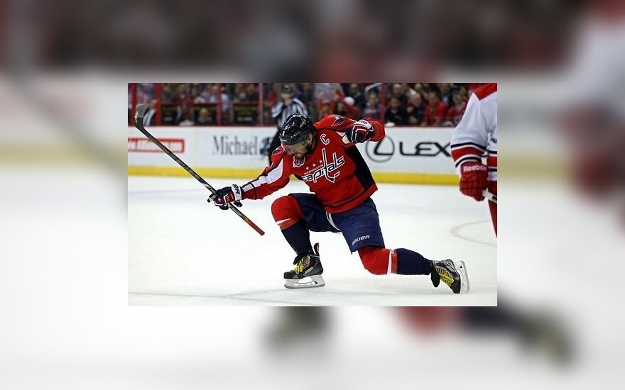 НХЛ: Овечкин — первая звезда игрового дня, Тарасенко молчит семь матчей