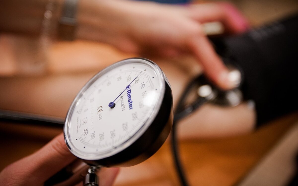 įranga hipertenzijai gydyti naujas hipertenzijos gydymas 2021 m