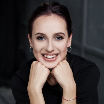 Ką stilistė Viktorija Šaulytė siūlo dėvėti šią vasarą?