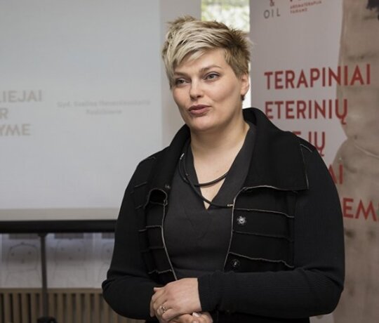 Gydytoja Evelina Nevardauskaitė-Rudzikienė