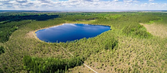 The lake, shrouded in gruesome legends, still raises many questions: why are there no fish in the extremely clean water and no birds flying around.