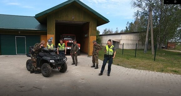 Joint writing of employees of the State Forest Company, foresters, police, State Service of the Border Guard and Department of Environmental Protection