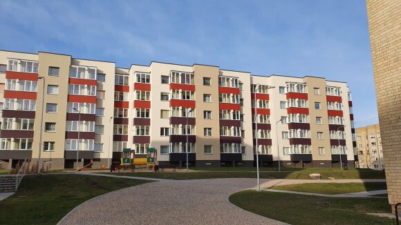 Apartment building after renovation Taikos str.  5, Utena