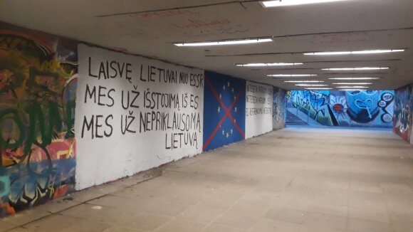 Vilnius was surprised by the inscriptions in the underground passage: is it possible in one of the capitals of the EU?