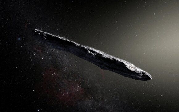 Oumuamua ir Borisov aptikimas kelia mintį, kad mūsų galaktikoje bet kuriuo laiko momentu netrūksta laisvai keliaujančių tarpžvaigždinių objektų.