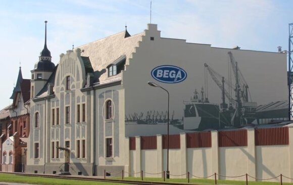 Klaipeda's buildings are decorated with impressive graffiti - have you seen them all?