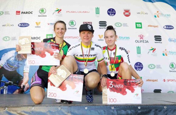 Lietuvos čempionato prizininkės: Silvija Pacevičienė, Katažina Sosna, Akvilė Gadraitytė