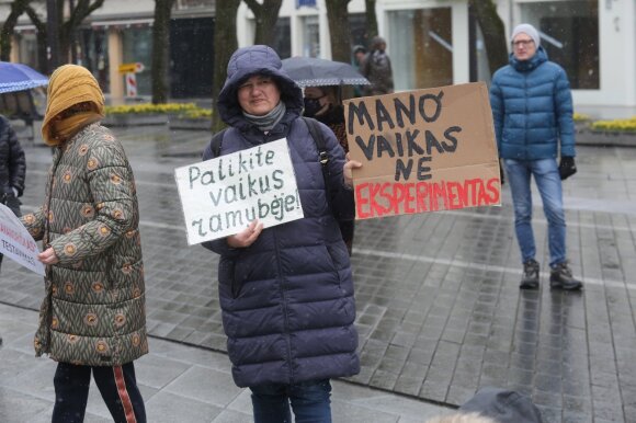 In Kaunas, a protest campaign was carried out against the preventive tests of students