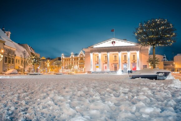     Piazza del Municipio.  Foto di Gabriel Khiterer