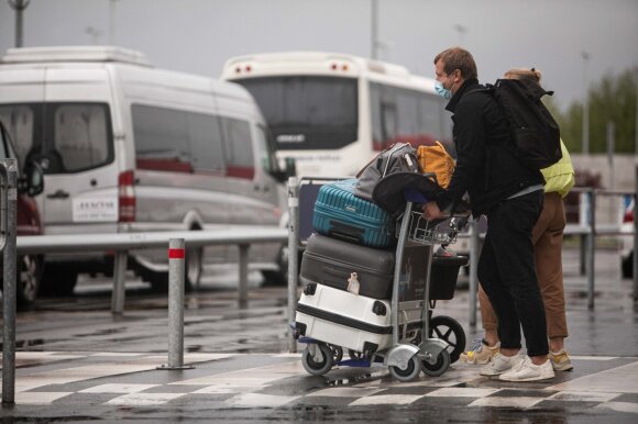 Migrants are coming to Lithuania en masse, they are returning en masse with their loved ones