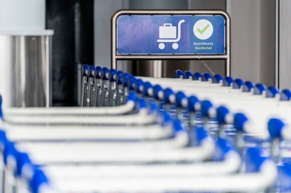 Vilniaus oro uoste atnaujinami keleiviniai skrydžiai: paskelbė, kokių saugumo priemonių imsis