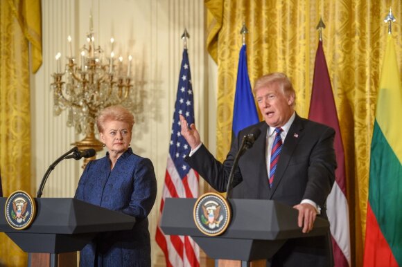 Prezidentė Vašingtone susitinka su JAV Prezidentu Donaldu Trumpu ir dalyvauja Baltijos šalių bei JAV viršūnių susitikime