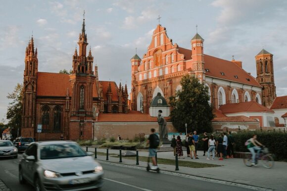 The new guide academy in Lithuania will change the attitude towards this profession: a guide can earn a much higher salary than the national average