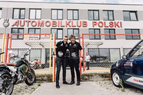 Benediktas Vanagas ir Sebastianas Rozwadowskis 2020-ųjų Dakaro raliui skirtoje konferencijoje