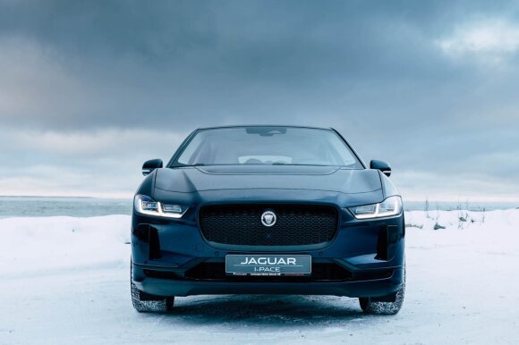 Atnaujintas „Jaguar I-Pace“: išmanesnis, greičiau įkraunamas ir jau Lietuvoje