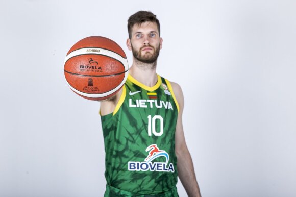 „Biovela“ tapo pagrindine lietuviško krepšinio rėmėja: rems ne tik rinktinę