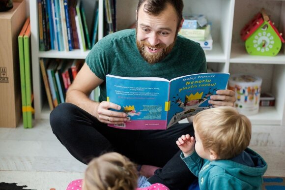 Pažintis su ypatingu 3 vaikų tėčiu: ne tik mamos turi intuiciją