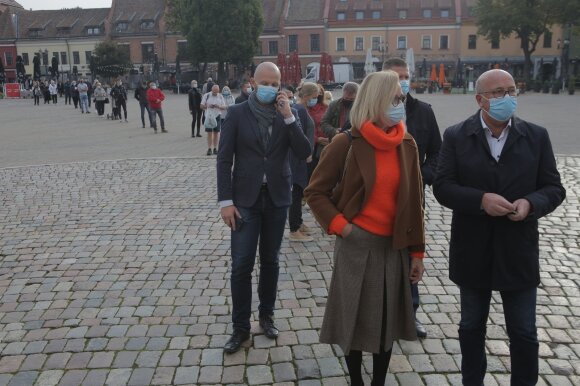 Visvaldas Matijošaitis votes in advance in the elections to the Seimas