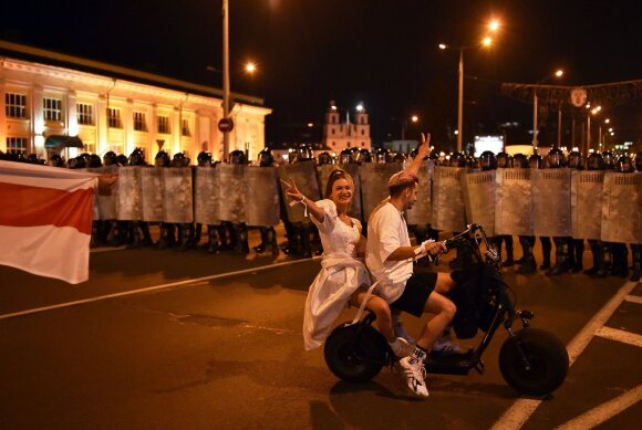 Belarusians protest against the results of the presidential elections