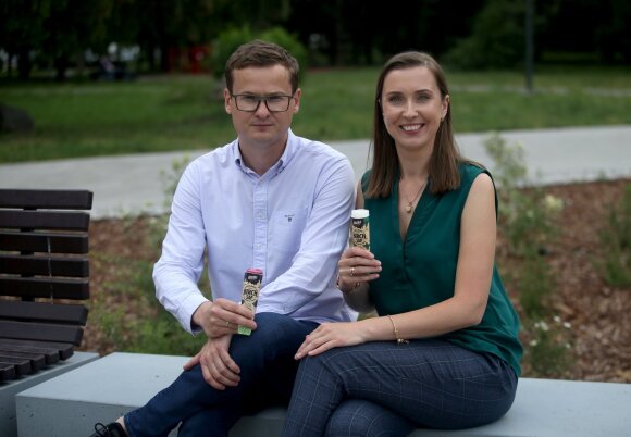 UAB „Vikeda“ generalinis direktorius Algirdas Gauronskis ir šeimos gydytoja Alma Astafjeva (Algimanto Barzdžiaus nuotr.)