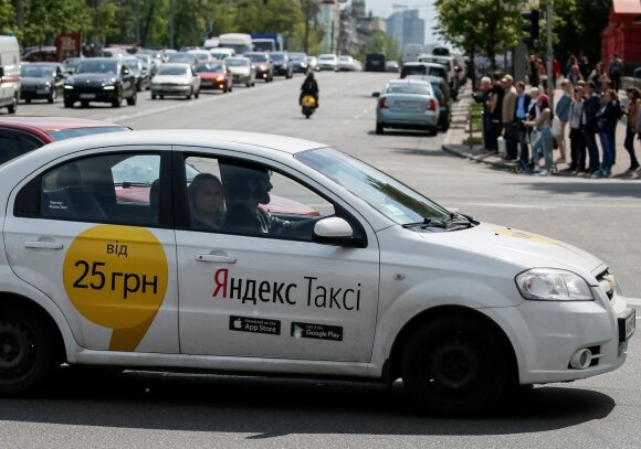   Yandex Taxi 