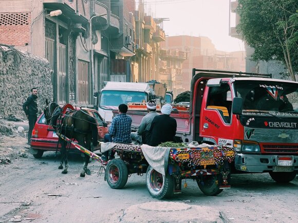 The other side of Egypt that is not seen by tourists: an extremely closed community that lives in garbage from birth