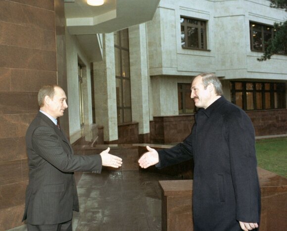 Vladimir Putin, Alexander Lukashenko in 2002