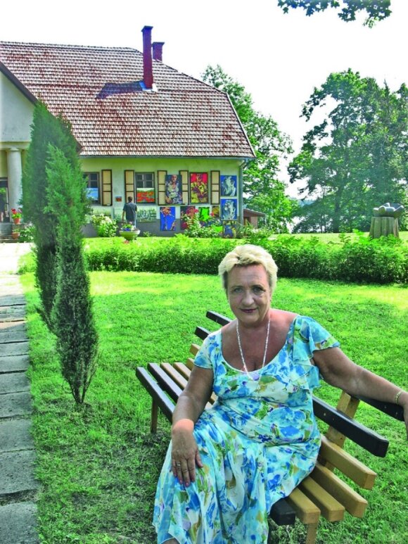 „Dvaras yra gyvenimo būdas“, – tikina Bikuškio savininkė Dalia Gruodienė. S. Drebickaitės nuotr.