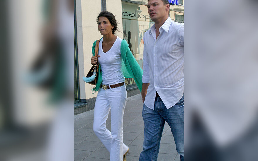 Š.Jasikevičius gali užtrukti dėl žmonos dokumentų Krepšinis.lt