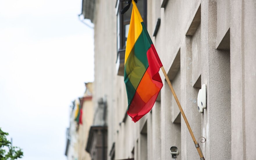 Lithuania marks Day of Mourning and Hope